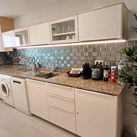Holiday City Apartment *